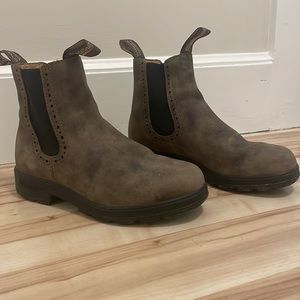 Blundstone brown Boots AU size 3.5 US women’s size 6.5 very good condition